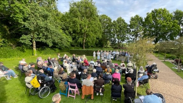 Sang i sommeraftenstunden
